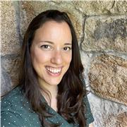 Native Spanish speaker of Latin America with more than five years of experience giving photography lessons, offer private Spanish lessons online or in person anywhere in the world.